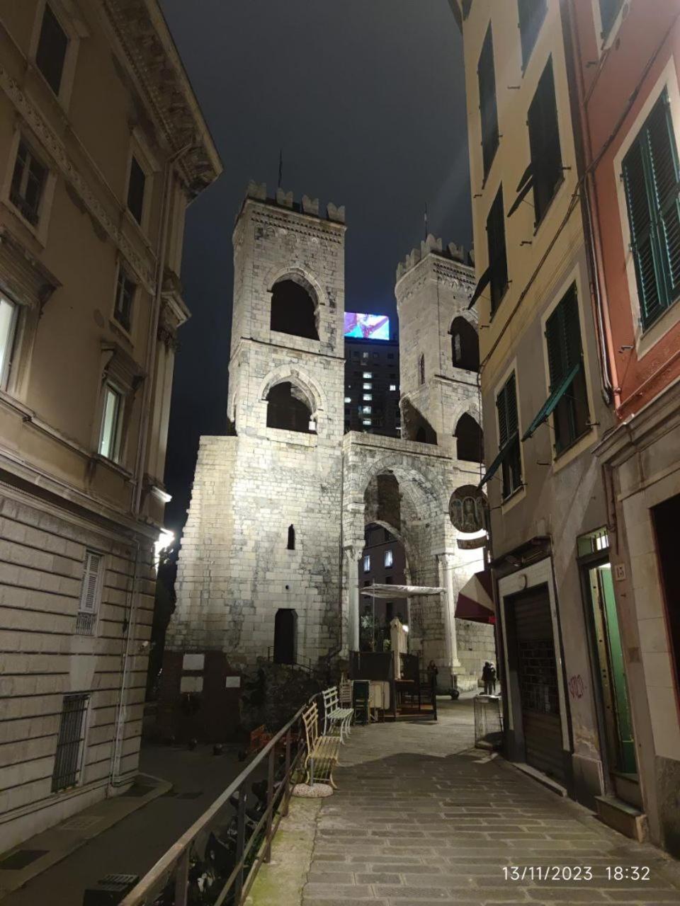 Ferienwohnung Porta Soprana House - Centro Storico Genua Exterior foto